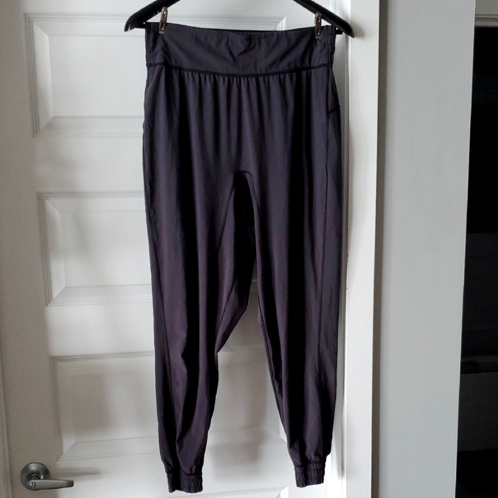 Lululemon 🍋 Sun Setter Joggers